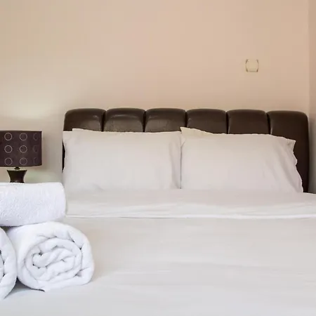 Colorful Apartment With Sea View Near Sea In Guzelbahce, Izmir Lejlighed